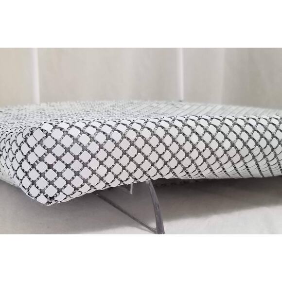 Vintage Glam Whiting & Davis Metal Mesh Evening Bag White - Picture 9 of 16